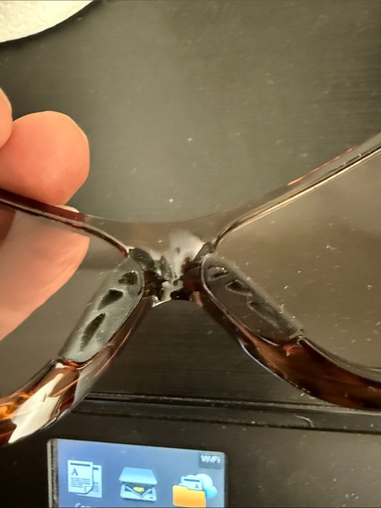 Kenneth Cole reaction Brown Wraparound Sunglasses kc1141